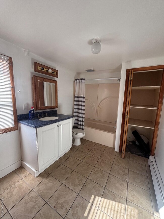 84 Albany St in Poughkeepsie, NY - Building Photo - Building Photo