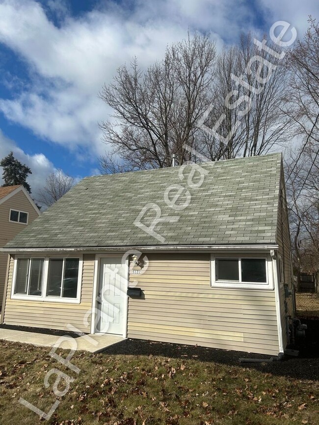 5122 Ancil Rd in Toledo, OH - Building Photo - Building Photo
