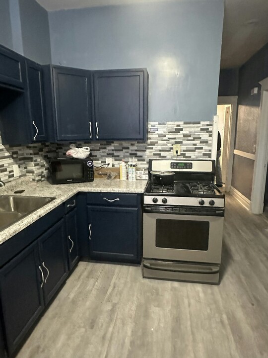 6219 S Wood St in Chicago, IL - Building Photo