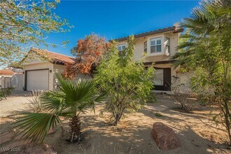 2419 Capistrano Ave in Las Vegas, NV - Building Photo - Building Photo