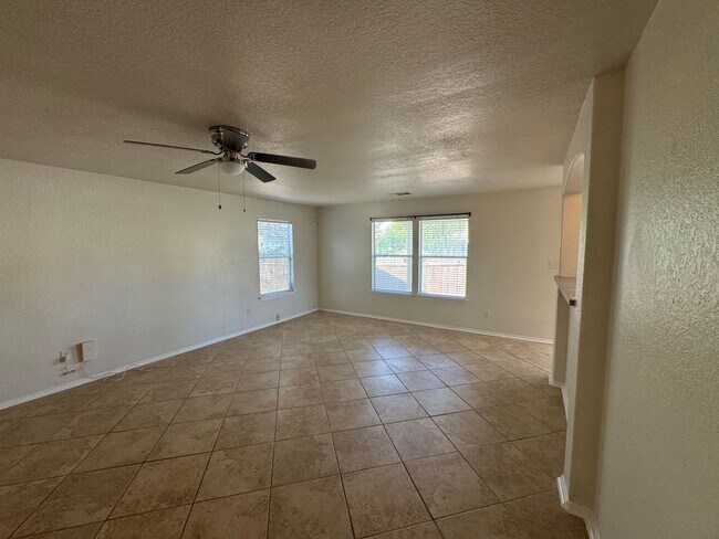 3619 Dunlap Fields in Converse, TX - Building Photo - Building Photo