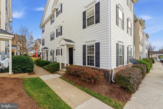 2109 Bristol Dr in Frederick, MD - Foto de edificio - Building Photo