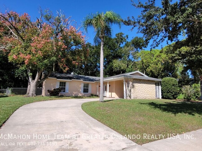 property at 10 Winding Ridge Rd