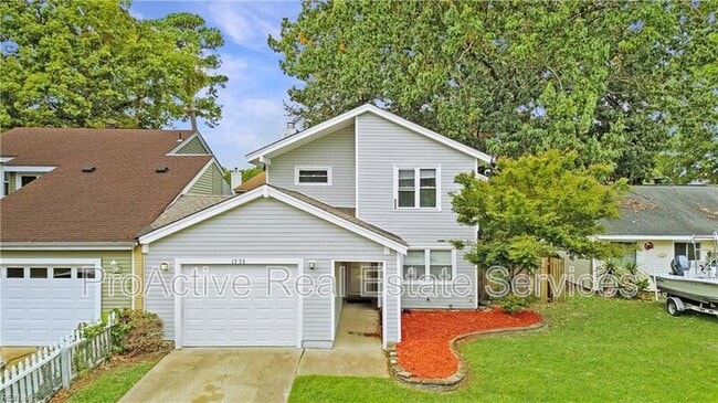 property at 1729 Pompey St