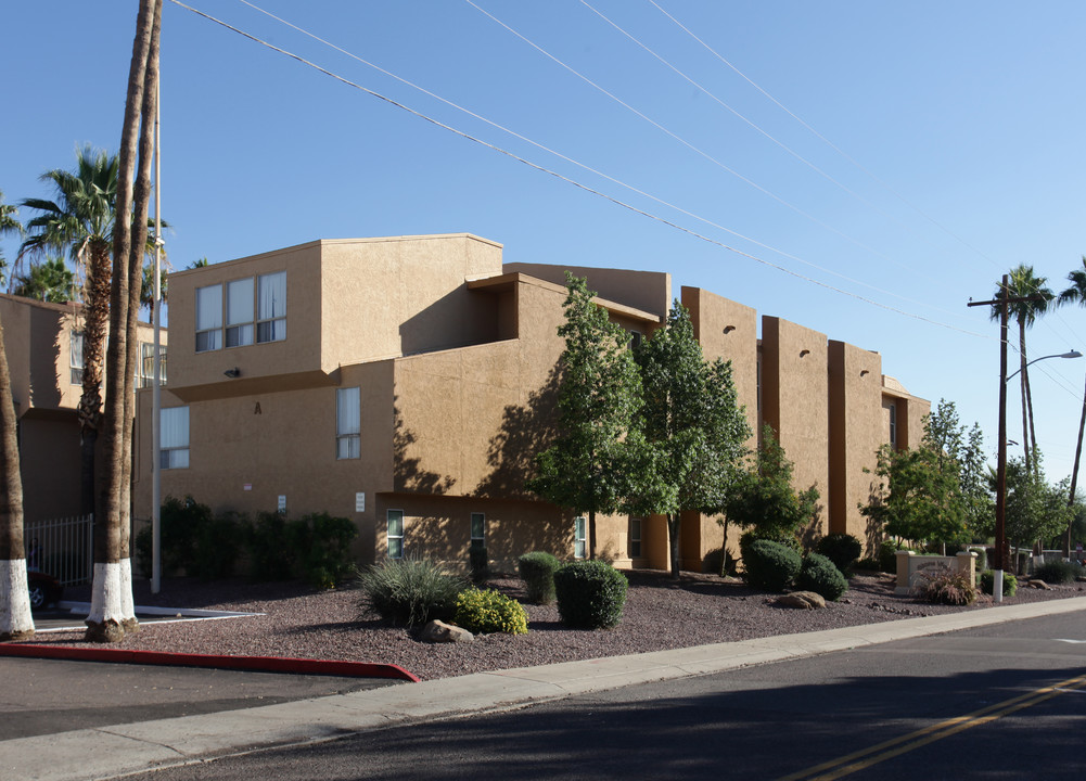 Stone View in Glendale, AZ - Foto de edificio