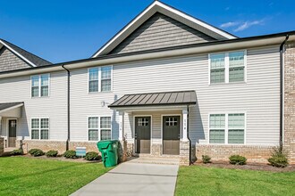 116 Rowan St in Granite Quarry, NC - Building Photo - Building Photo