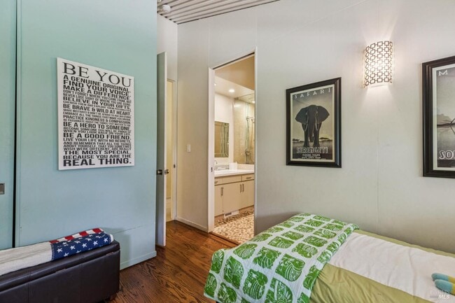 property at 1819 Zinfandel Ln