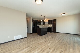 11050 E Fawn Grove St in Wichita, KS - Building Photo - Building Photo