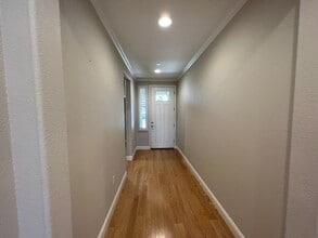 837 John Roos Ave in Ripon, CA - Building Photo - Building Photo