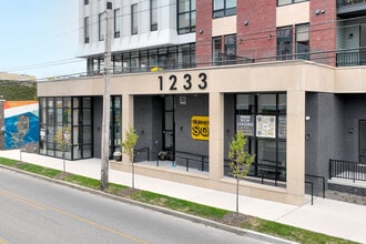 Union Square in Indianapolis, IN - Foto de edificio - Building Photo