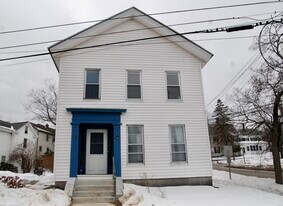 17 Hanover St in Concord, NH - Building Photo
