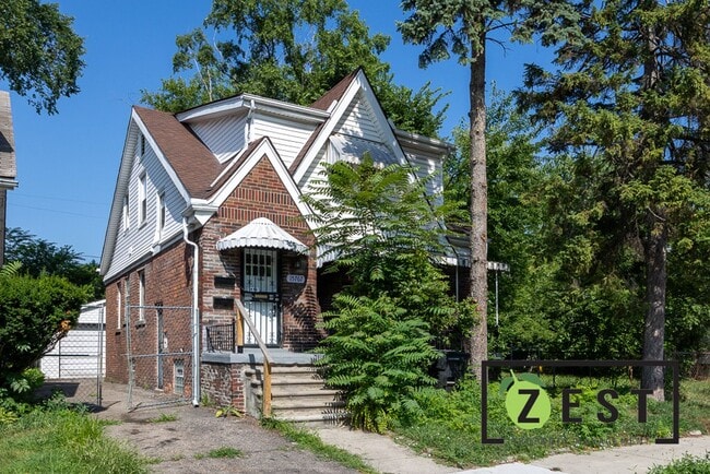 property at 15767 Pinehurst St