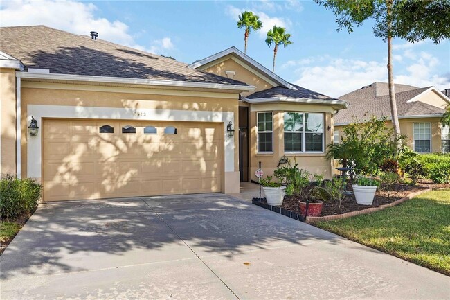 3312 92nd Ave E in Parrish, FL - Foto de edificio - Building Photo