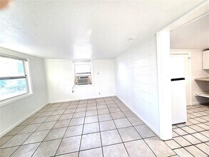 360 5th Ave NW in Largo, FL - Building Photo - Building Photo