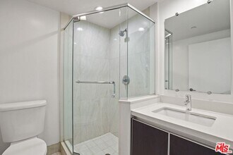 807 N Hudson Ave in Los Angeles, CA - Building Photo - Building Photo