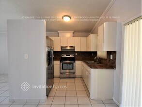 18342 SW 135th Ave in Miami, FL - Building Photo - Building Photo