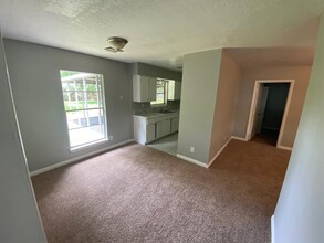 7634 Claiborne St in Houston, TX - Building Photo - Building Photo