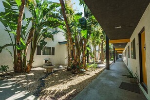 18404 Vincennes Street in Northridge, CA - Building Photo
