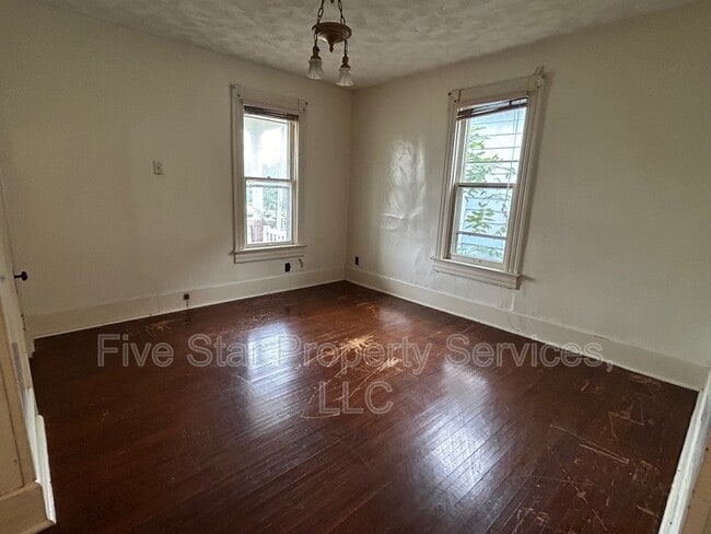 908 E Reservoir St in Springfield, IL - Building Photo - Building Photo