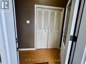 3816 Panama Ct in Niagara Falls, ON - Building Photo - Building Photo