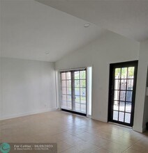 971 NW 122nd Terrace in Pembroke Pines, FL - Building Photo - Building Photo
