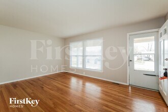 1432 Glenmeade Dr in Maryland Heights, MO - Building Photo - Building Photo