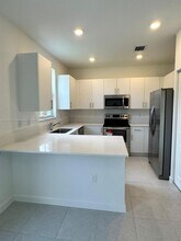 11965 NW 47th Mnr in Coral Springs, FL - Foto de edificio - Building Photo