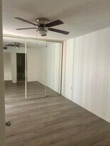 804 Blue Ridge Cir in West Palm Beach, FL - Building Photo