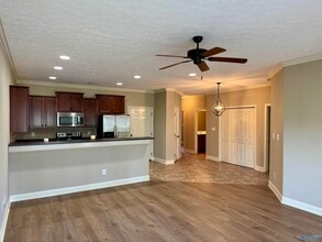 21946 Williamsburg Dr in Athens, AL - Building Photo - Building Photo