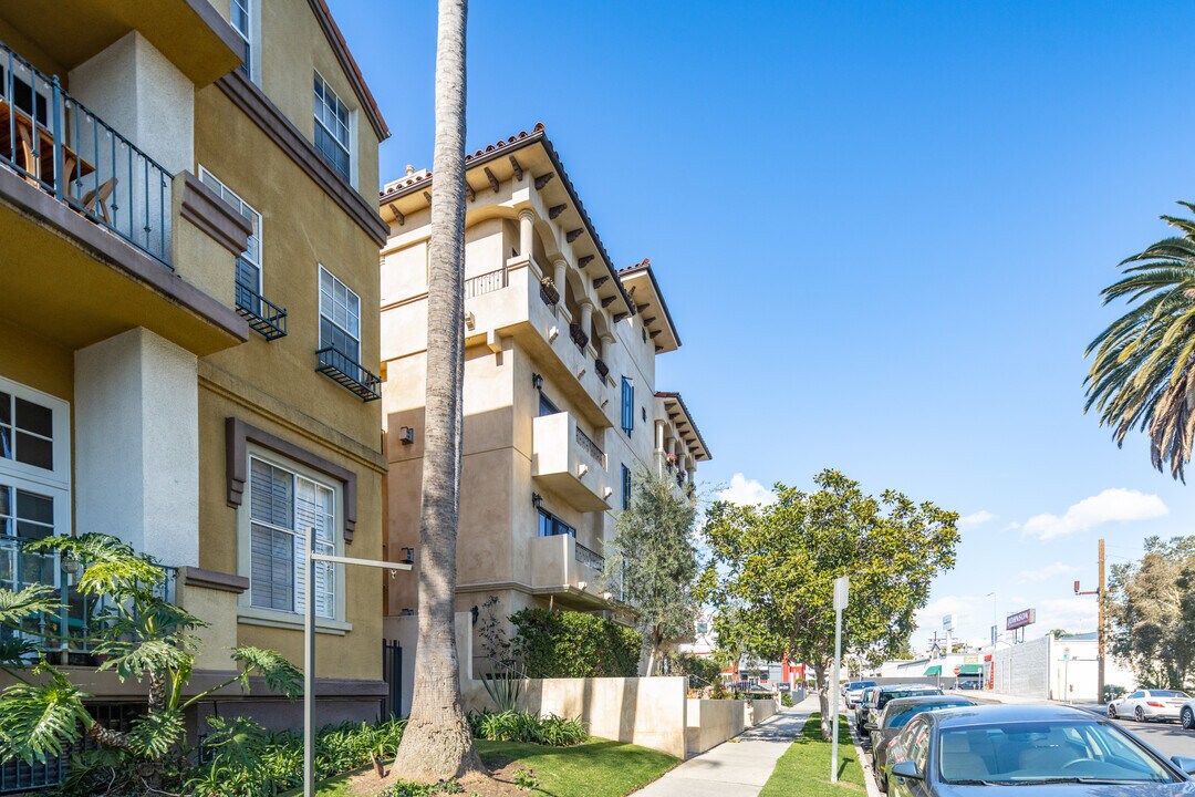 1215-1221 Armacost Ave in Los Angeles, CA - Building Photo