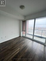 99 Eagle Rock Way in Vaughan, ON - Building Photo