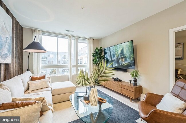 property at 145 Riverhaven Dr