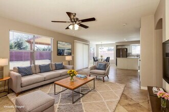 2401 N 125th Dr in Avondale, AZ - Foto de edificio - Building Photo