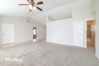 267 Magellan Dr in Kissimmee, FL - Building Photo - Building Photo