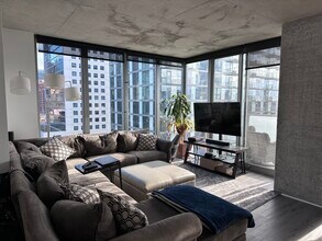 659 W Randolph St in Chicago, IL - Building Photo - Building Photo