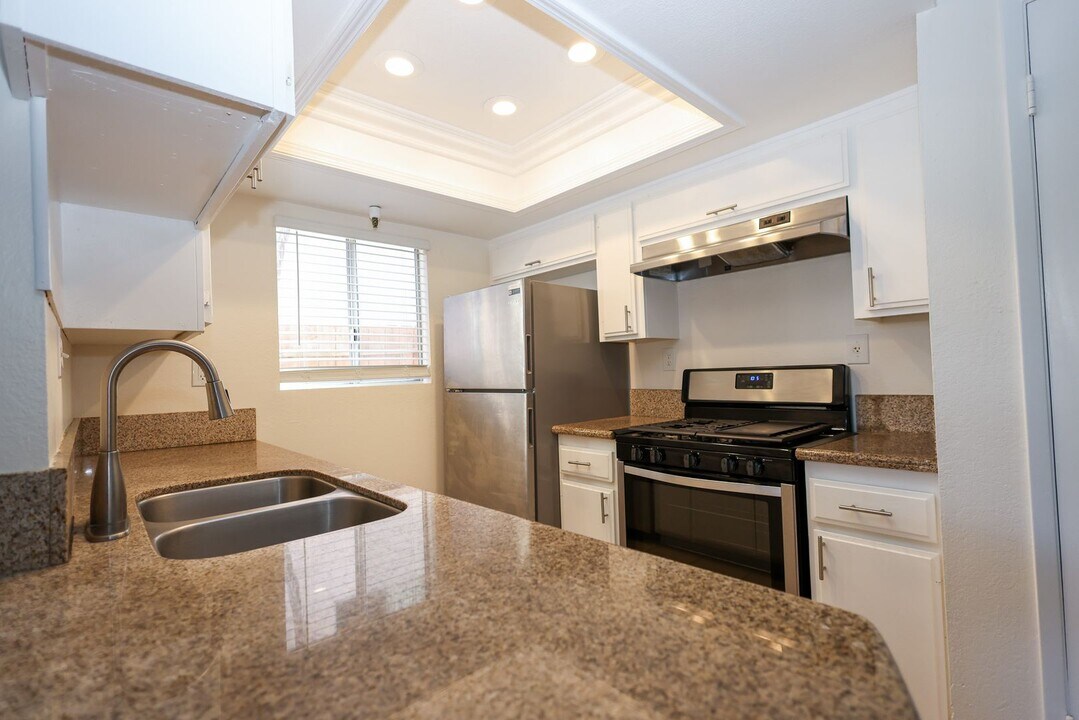 139 Avenida Miramar-Unit -A in San Clemente, CA - Building Photo