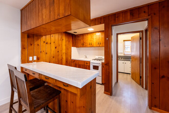 4360 Kraft Ave, Unit B in Studio City, CA - Foto de edificio - Building Photo