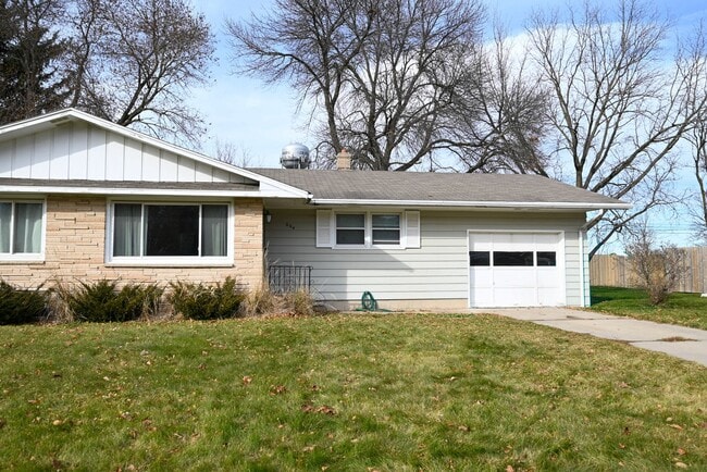 property at 604 Summit Ave