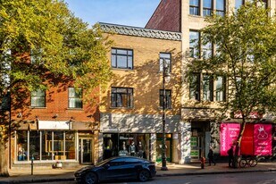 3663-3667 Saint-Laurent Boul in Montréal, QC - Building Photo