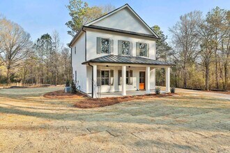 3 Bridge St in Senoia, GA - Building Photo - Building Photo