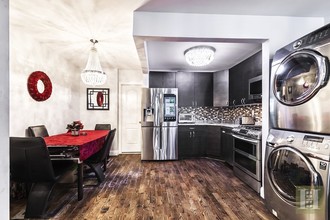 96 Covert St in Brooklyn, NY - Building Photo - Interior Photo