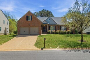 6116 John Jackson Dr in Williamsburg, VA - Building Photo