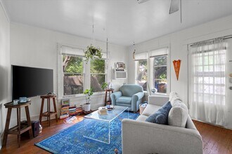 3404 Grooms St, Unit A in Austin, TX - Building Photo - Building Photo