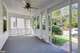 505 N Garfield St in Arlington, VA - Building Photo