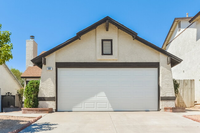 108 Spinnaker Dr