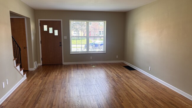 property at 1481 W 7th Ave