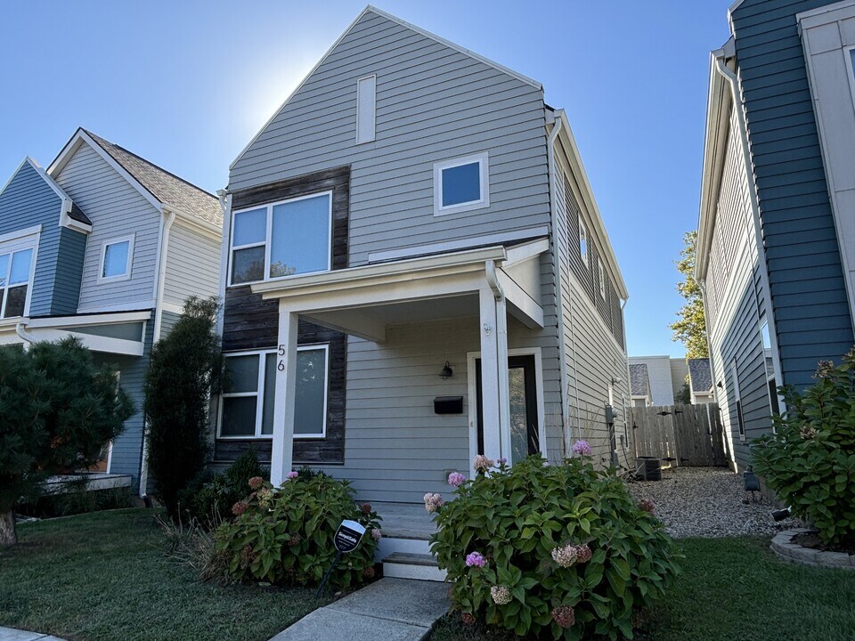 56 Central Greens Blvd in Indianapolis, IN - Building Photo