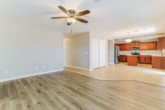 28113 N Superior Rd in Queen Creek, AZ - Foto de edificio - Building Photo