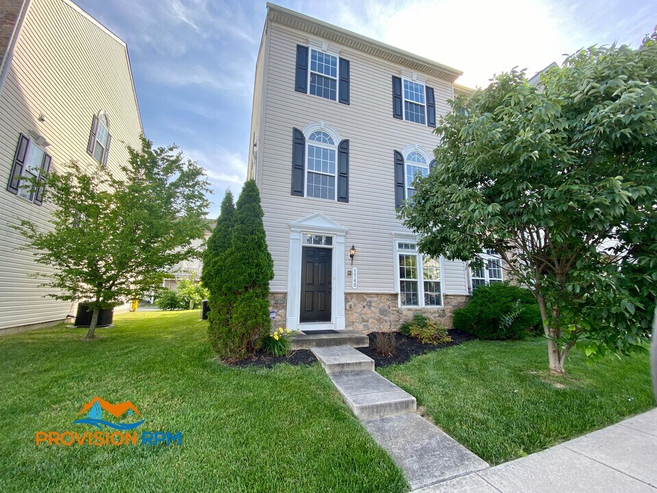 1740 Theale Way in Hanover, MD - Building Photo