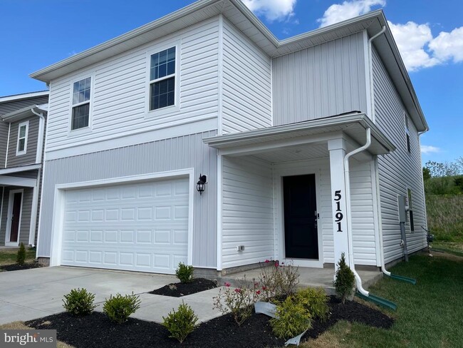 5191 Crooked Ln in Stephens City, VA - Building Photo - Building Photo